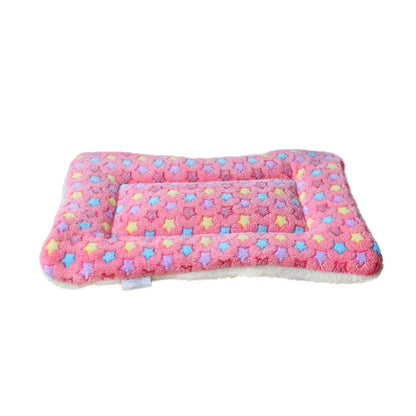 Soft Fleece Dog & Cat Bed Mat – Thickened Warm Pet Blanket