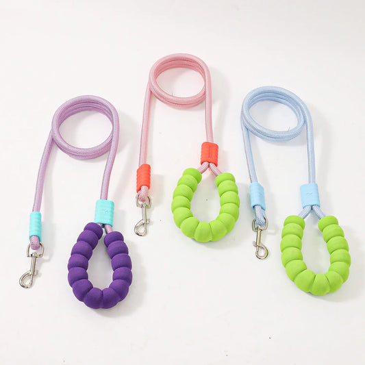 Adjustable reflective dog collar harness and leash set