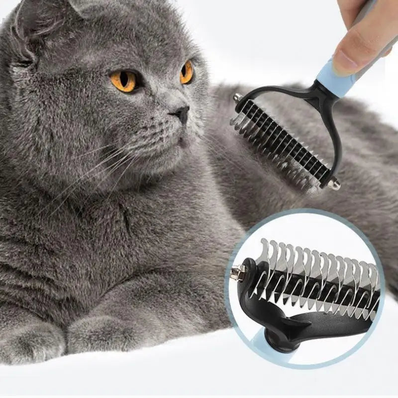 Cat hair removal comb with ergonomic handle