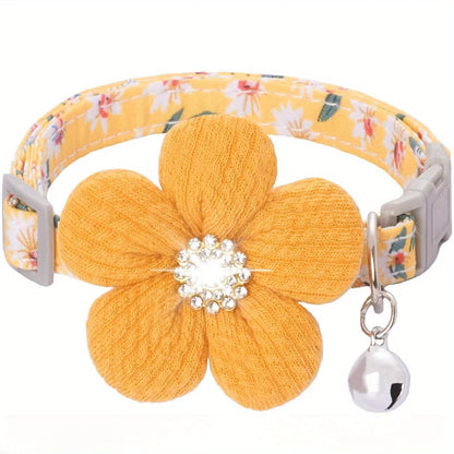 Personalized Dog Collar with Flower – Cute Puppy Collar