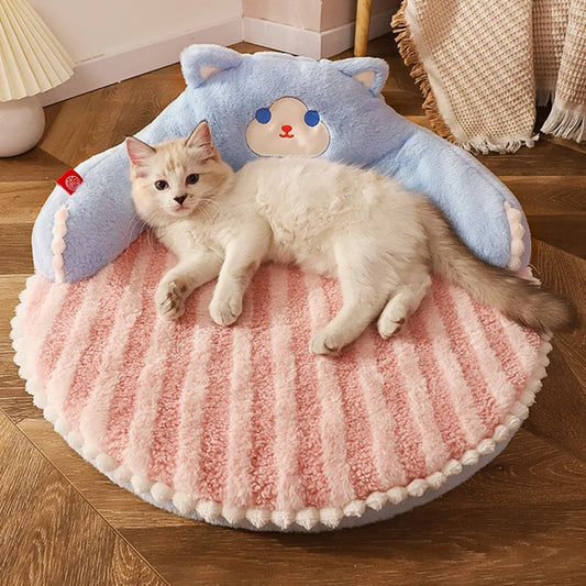 Cozy round pet bed for cats and small dogs