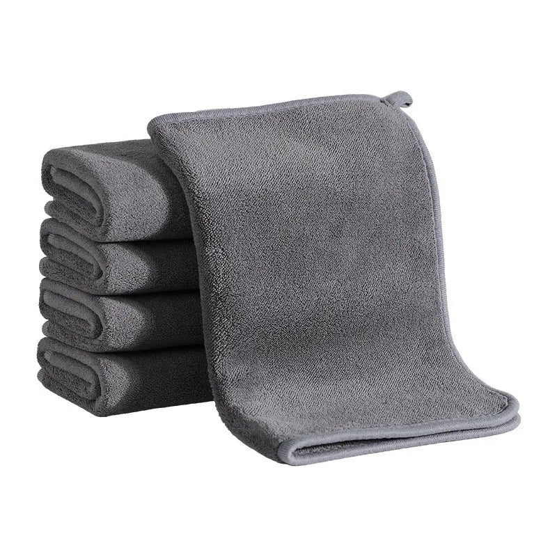 Soft & Absorbent Pet Towel – Quick-Dry Bath Towel for Dogs & Cats