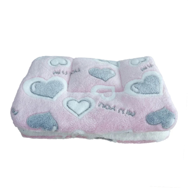Soft Fleece Dog & Cat Bed Mat – Thickened Warm Pet Blanket