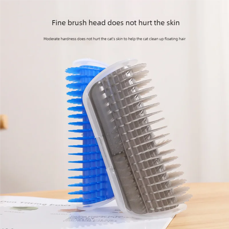 Green corner self-groomer brush for cats